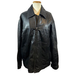 Vintage 90’s Claiborne Lamb skin Leather Jacket Zip Up Mens size M Quilted lined